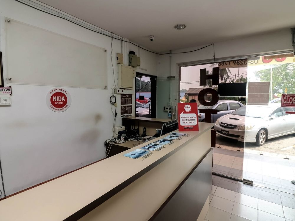 Oyo 988 Malawati Ria Hotel Kuala Selangor Eksteriør bilde