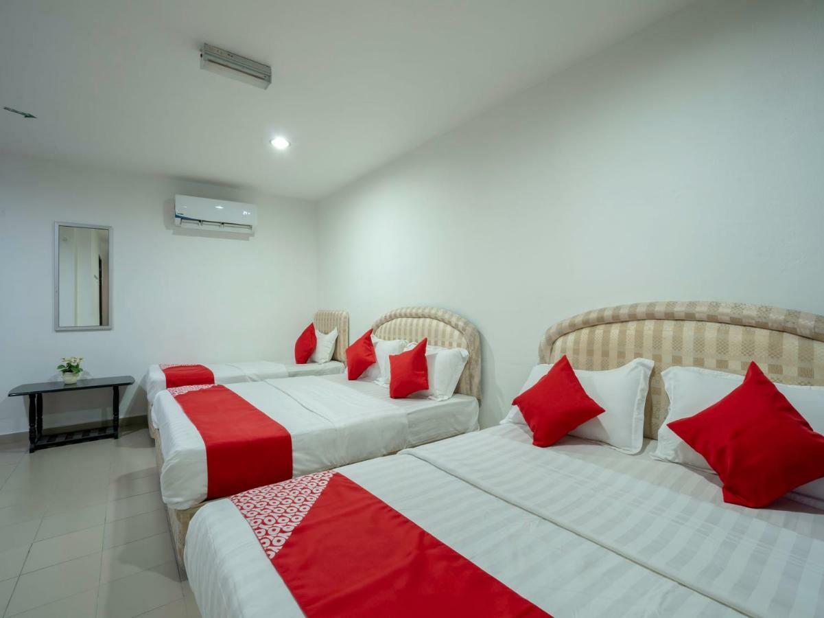 Oyo 988 Malawati Ria Hotel Kuala Selangor Eksteriør bilde