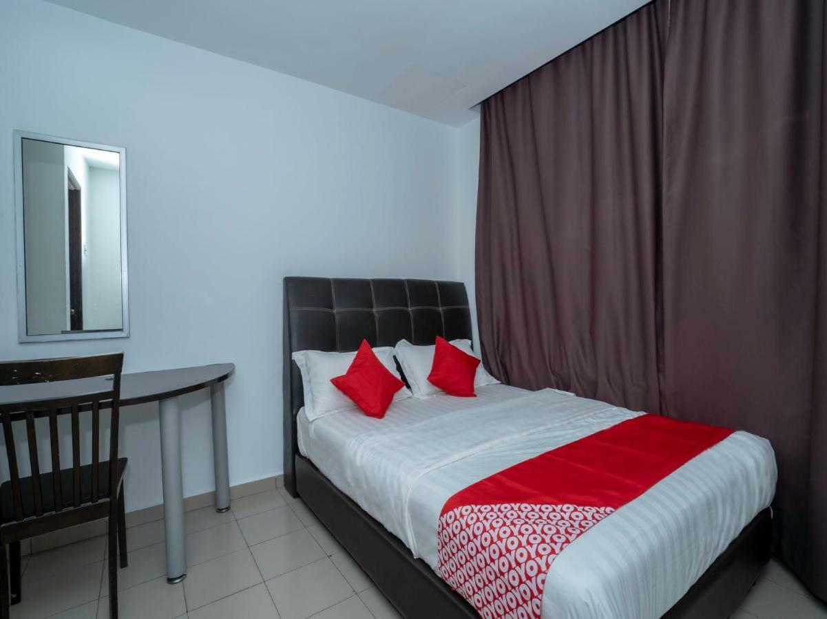 Oyo 988 Malawati Ria Hotel Kuala Selangor Eksteriør bilde
